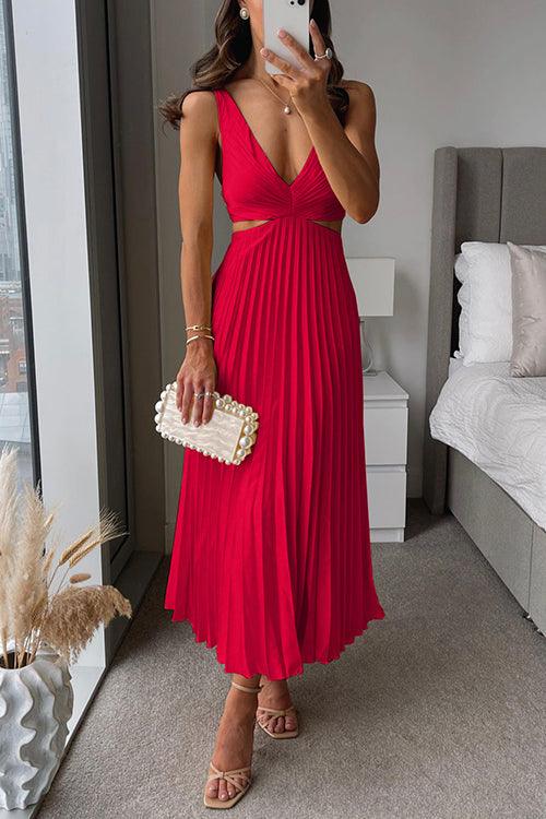 Gabrielle | Pleated Maxi Dress